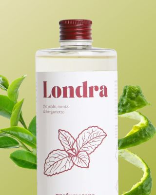 Londra 🍃 Zelený čaj, mäta, bergamot 💧 Svieža a prirodzená vôňa, ktorá osvieži každé pranie 📸 „Sviežosť, ktorá vydrží celý...